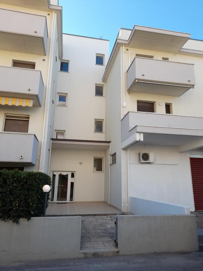 Appartamento Vista Mare Viserbella, Vicissimo Alla Fiera Rimini Exterior photo